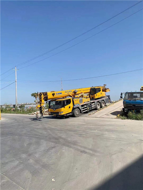 东山县吊车作业时，可能会产生哪些额外收费项目？