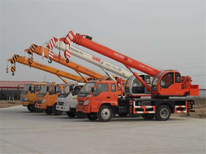 东山县设备出现故障导致停工，怎么处理？是否有备用设备替换？