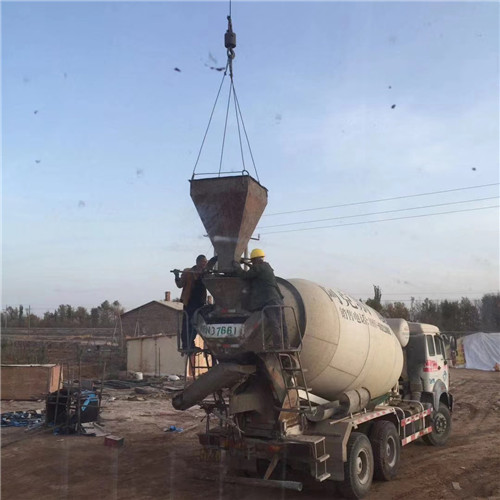 东山县“精准瞄准”—— 吊车的 “定位导航” 技术